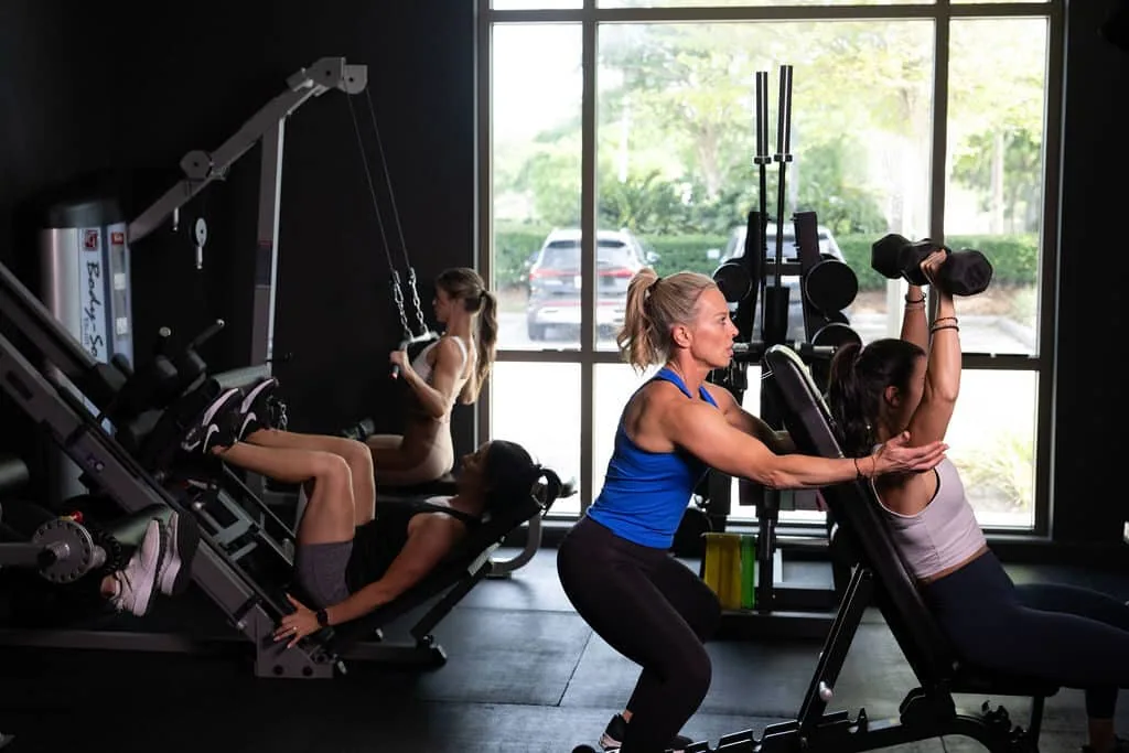 exercise better with a group of people