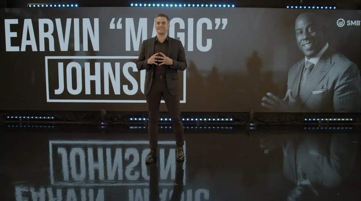 Magic Johnson LED Live Studio